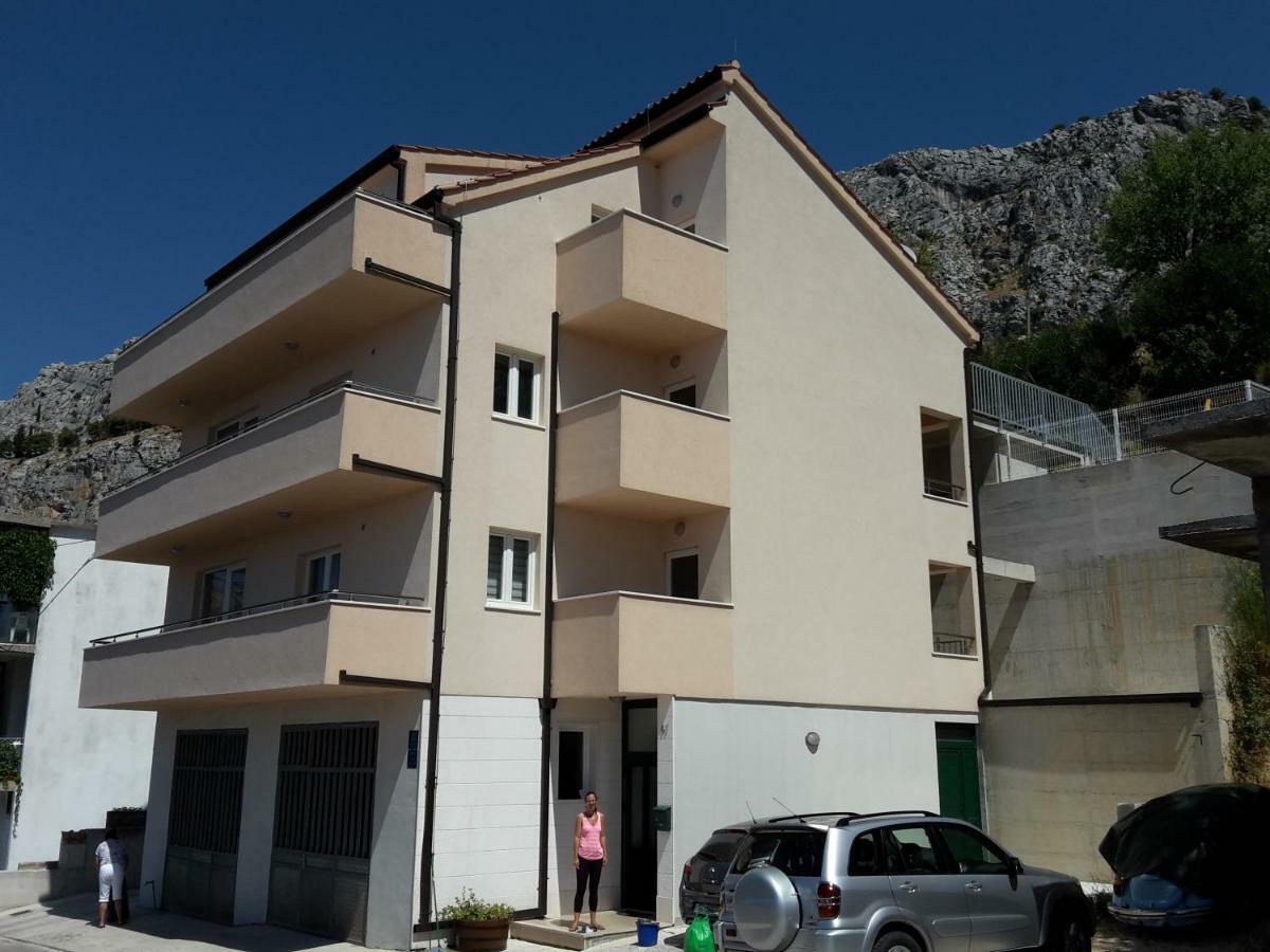 Villa Omis Michy - Family House For Big And Small Groups Exterior foto