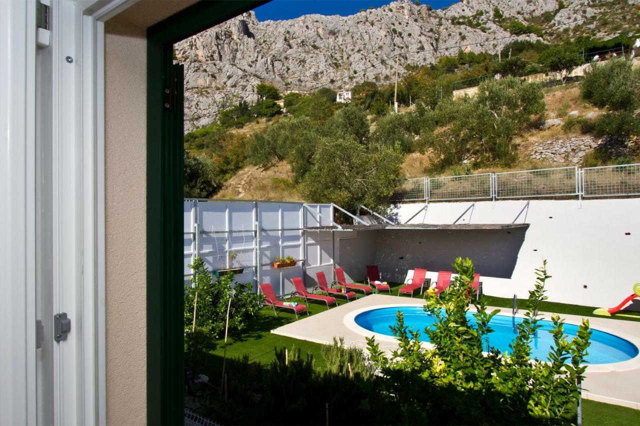 Villa Omis Michy - Family House For Big And Small Groups Exterior foto
